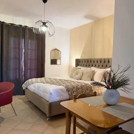 Evita Luxury Spilia (Central Greece)