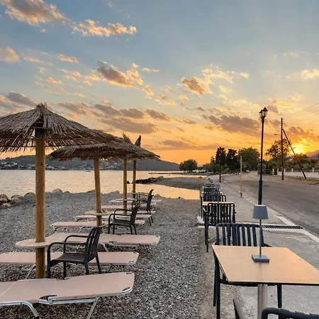 Evita Luxury Aparthotel Spilia (Central Greece)